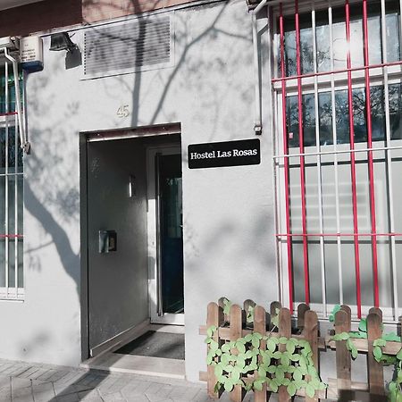 Hostel Las Rosas Madrid Bagian luar foto